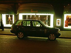 2002 Range Rover V8 Vogue. Photograph by Adam Jefferson. Click here for a larger image.