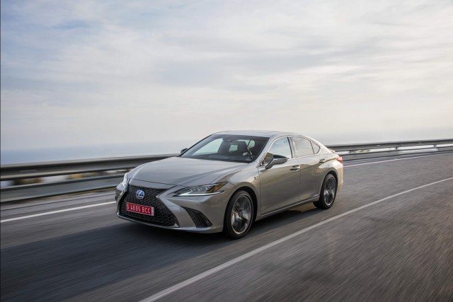 First drive: Lexus ES 300h. Image by Lexus.