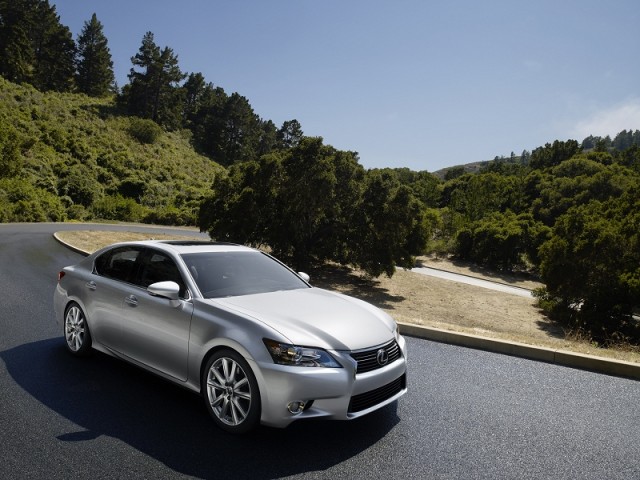 Sharp new 2012 Lexus GS unveiled. Image by Lexus.