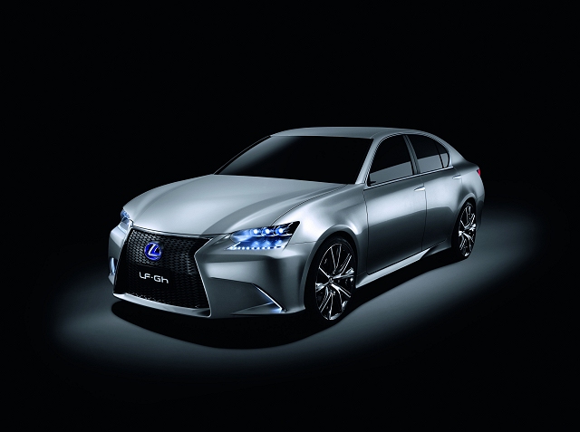 Lexus reveals LF-Gh concept in full. Image by Lexus.
