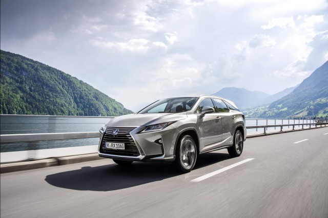 First drive: Lexus RX 450hL. Image by Lexus.