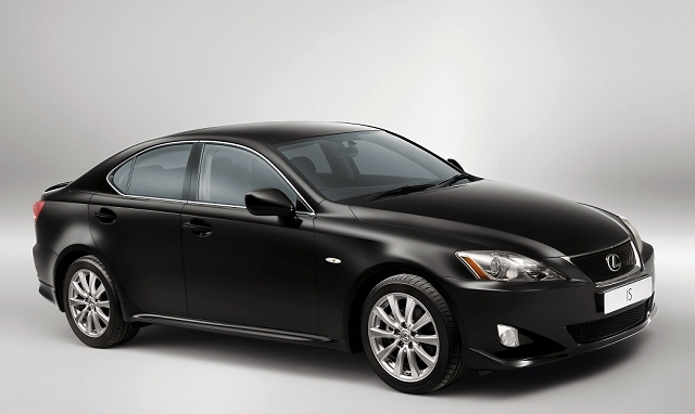 Lexus IS and Toyota Avensis recalled. Image by Lexus.