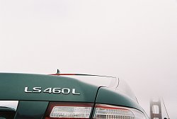 2006 Lexus LS460. Image by Isaac Bouchard.