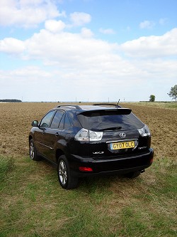 2007 Lexus RX400h. Image by James Jenkins.