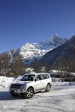 2008 Mitsubishi Shogun. Image by Kyle Fortune.