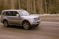 2008 Mitsubishi Shogun. Image by Kyle Fortune.