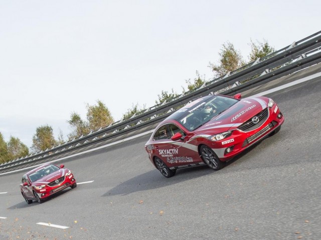 Speed records smashed by diesel Mazdas. Image by Mazda.
