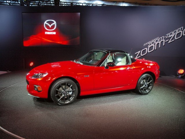 New special edition MX-5. Image by Newspress.