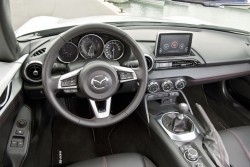 2015 Mazda MX-5. Image by Mazda.