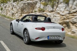 2015 Mazda MX-5. Image by Mazda.