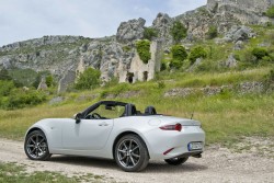 2015 Mazda MX-5. Image by Mazda.