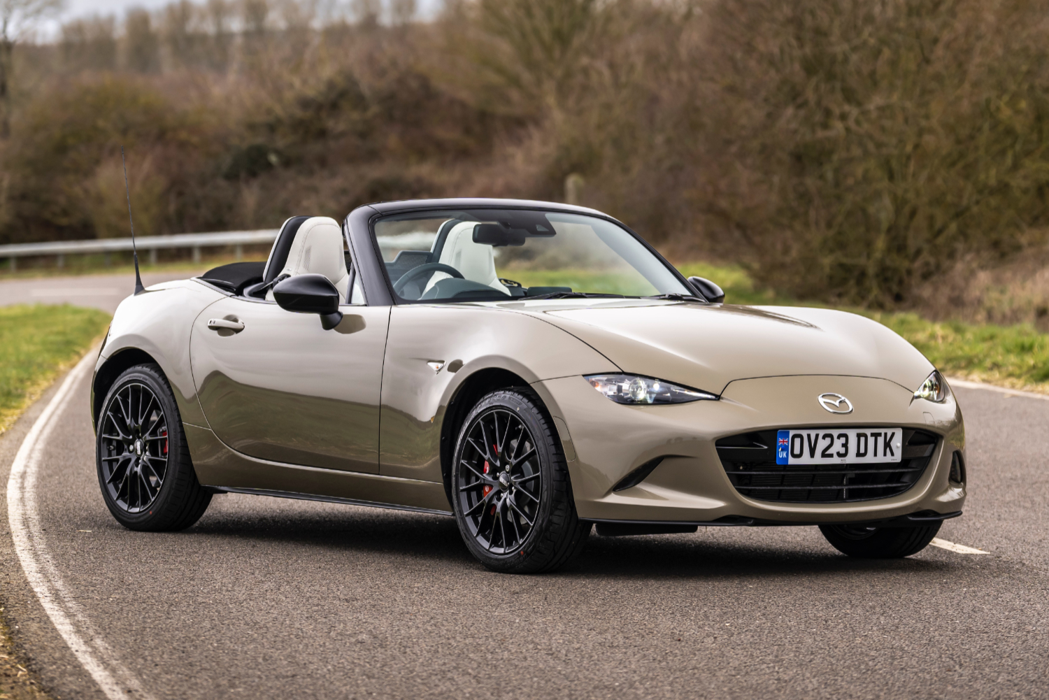 The Car Enthusiast image gallery 2024 Mazda MX5 Roadster Skyactiv