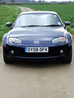 2008 Mazda MX-5 Roadster Coup. Image by Dave Jenkins.