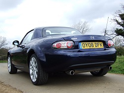 2008 Mazda MX-5 Roadster Coup. Image by Dave Jenkins.