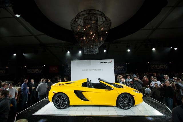 McLaren lifts the lid on 12C Spider. Image by McLaren.