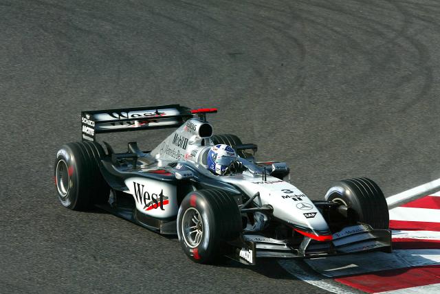 mclaren_f12002_japan_kr_01.jpg