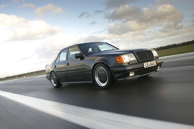 Retro Drive: Mercedes-Benz 300E 'Hammer' AMG. Image by Charlie Magee.