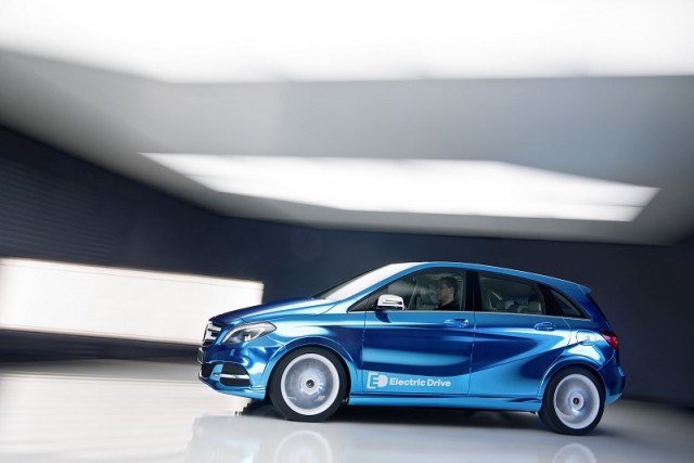 Mercedes-Benz to go electric car mad in Paris. Image by Mercedes-Benz.