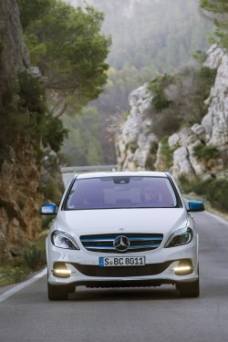 2015 Mercedes-Benz B-Class Electric Drive. Image by Mercedes-Benz.