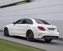 2015 Mercedes-Benz C 450 AMG 4Matic. Image by Mercedes-Benz.