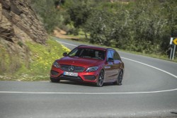 2015 Mercedes-Benz C 450 AMG Sport 4Matic Estate. Image by Mercedes-Benz.