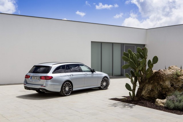 E-Class Estate revealed by Mercedes. Image by Mercedes-Benz.