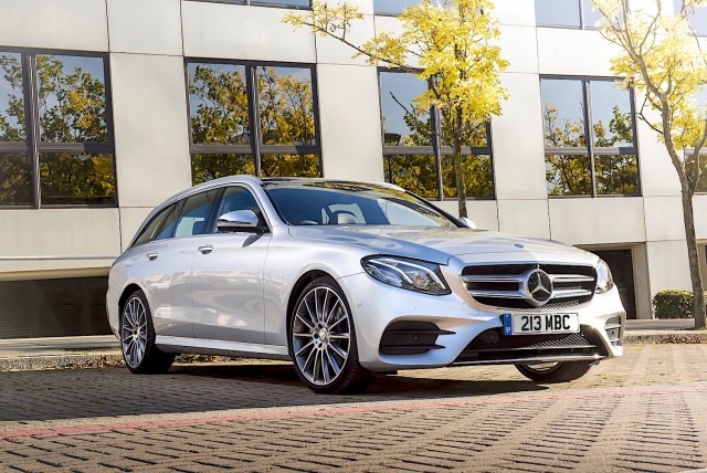 Mercedes adds 4Matic to E 220 d. Image by Mercedes-Benz.