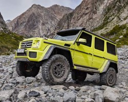 2015 Mercedes-Benz G 500 (4x4)2. Image by Mercedes-Benz.