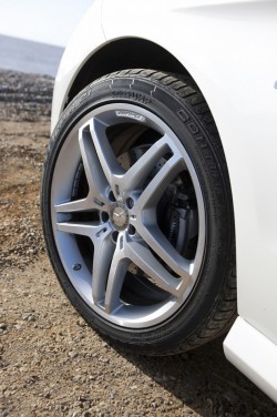 2012 Mercedes-Benz ML 350 CDI. Image by Mercedes-Benz.