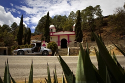 2010 Mercedes-Benz on the Panamericana. Image by Mercedes-Benz.