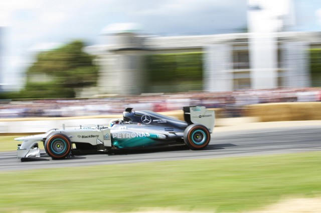 Mercedes F1 car to Race the Runway. Image by Mercedes-Benz.