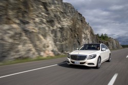 2013 Mercedes-Benz S 350 Bluetec. Image by Mercedes-Benz.