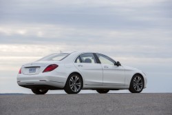 2013 Mercedes-Benz S 350 Bluetec. Image by Mercedes-Benz.