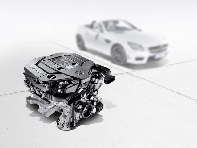 New AMG SLK 55 V8 unveiled. Image by Mercedes-Benz.