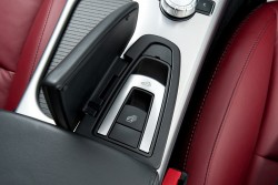 2012 Mercedes-Benz SLK. Image by Mercedes-Benz.