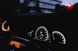 2009 Mercedes-Benz S 400 BlueHYBRID. Image by Mercedes-Benz.