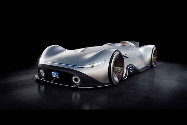 Silver dream machine previews electric Mercs. Image by Mercedes-Benz.