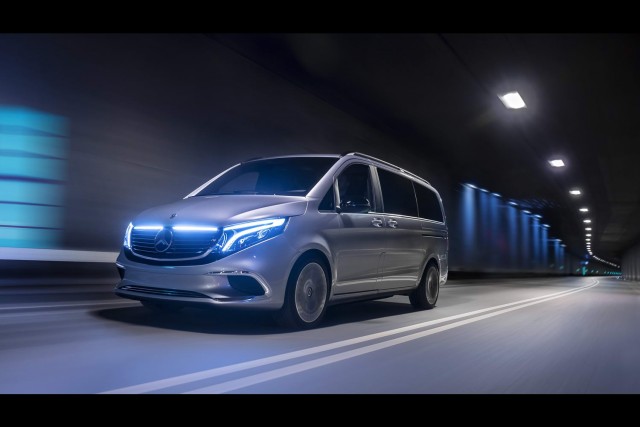 Mercedes plans all-electric V-Class. Image by Mercedes-Benz.