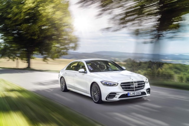 Mercedes reveals technofest W223 S-Class. Image by Mercedes-Benz.