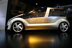 2005 Mercedes-Benz F600 HyGENIUS concept. Image by Shane O' Donoghue. Click here for a larger image. 2005 Mercedes-Benz F600 HyGENIUS concept. Image by Shane O' Donoghue.