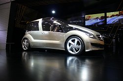 2005 Mercedes-Benz F600 HyGENIUS concept. Image by Shane O' Donoghue. Click here for a larger image. 2005 Mercedes-Benz F600 HyGENIUS concept. Image by Shane O' Donoghue.