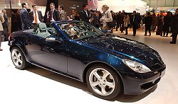 2004 Mercedes SLK. Image by www.salon-auto.ch.