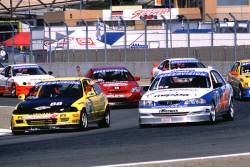 Foo beat Leslie's Mazda 323. Picture by Mike Veglia.