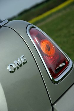 2007 MINI One. Image by Eric Gallina.