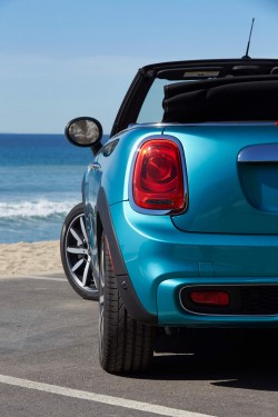 2016 MINI Cooper S Convertible. Image by MINI.