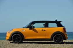 2014 MINI Cooper S. Image by MINI.