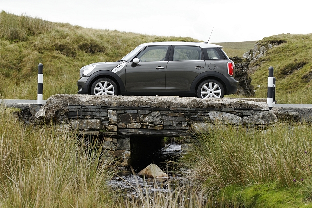 First UK Drive: MINI Countryman. Image by MINI.