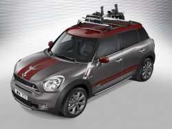 2015 MINI Countryman Park Lane. Image by MINI.