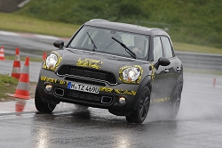 2010 MINI Countryman pre-production model. Image by MINI.