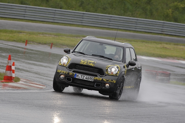 First Drive: MINI Countryman. Image by MINI.